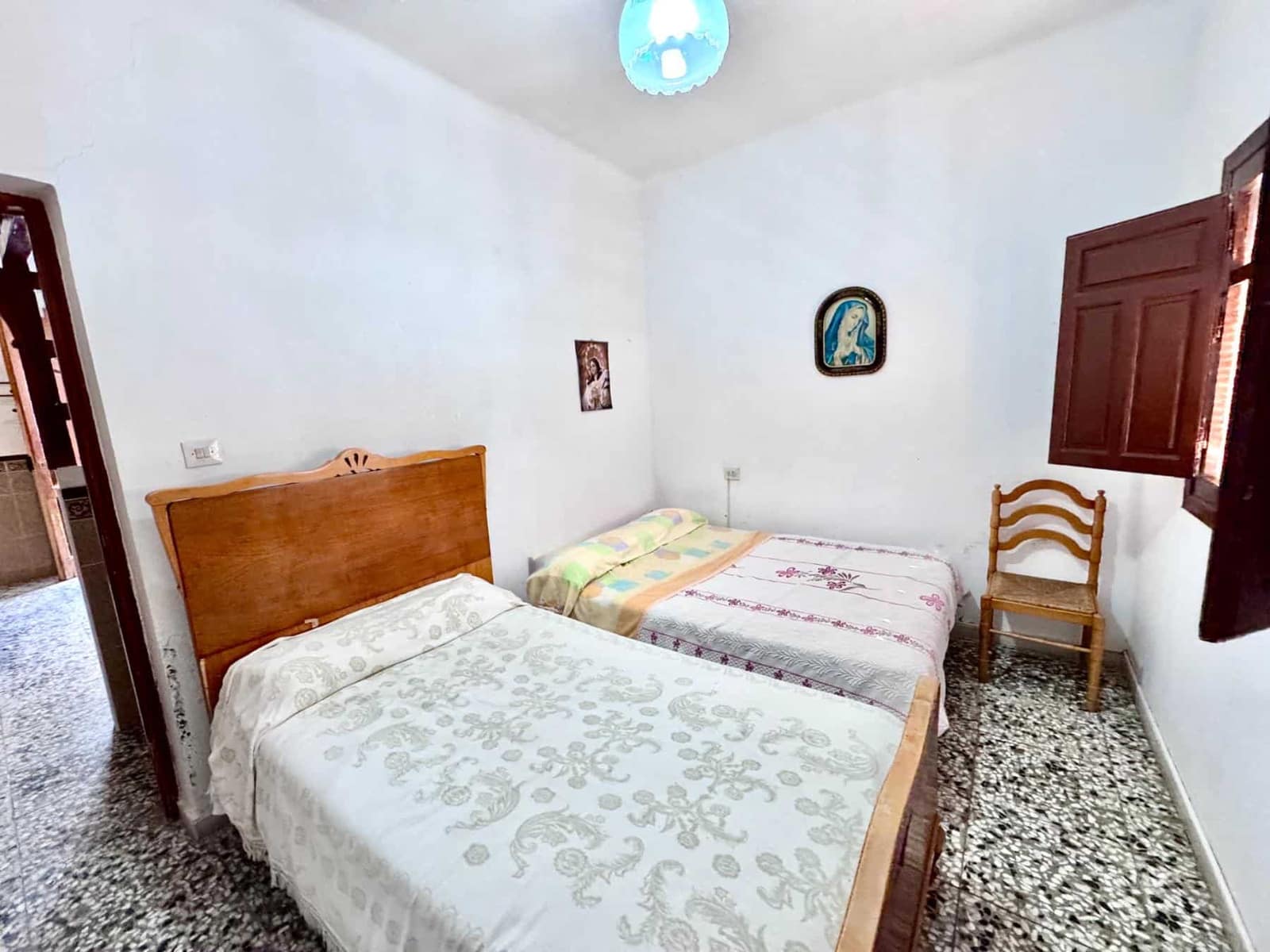 4 slaapkamer Huis te koop in Adra met garage - € 145.000 (Ref: 9815916)
