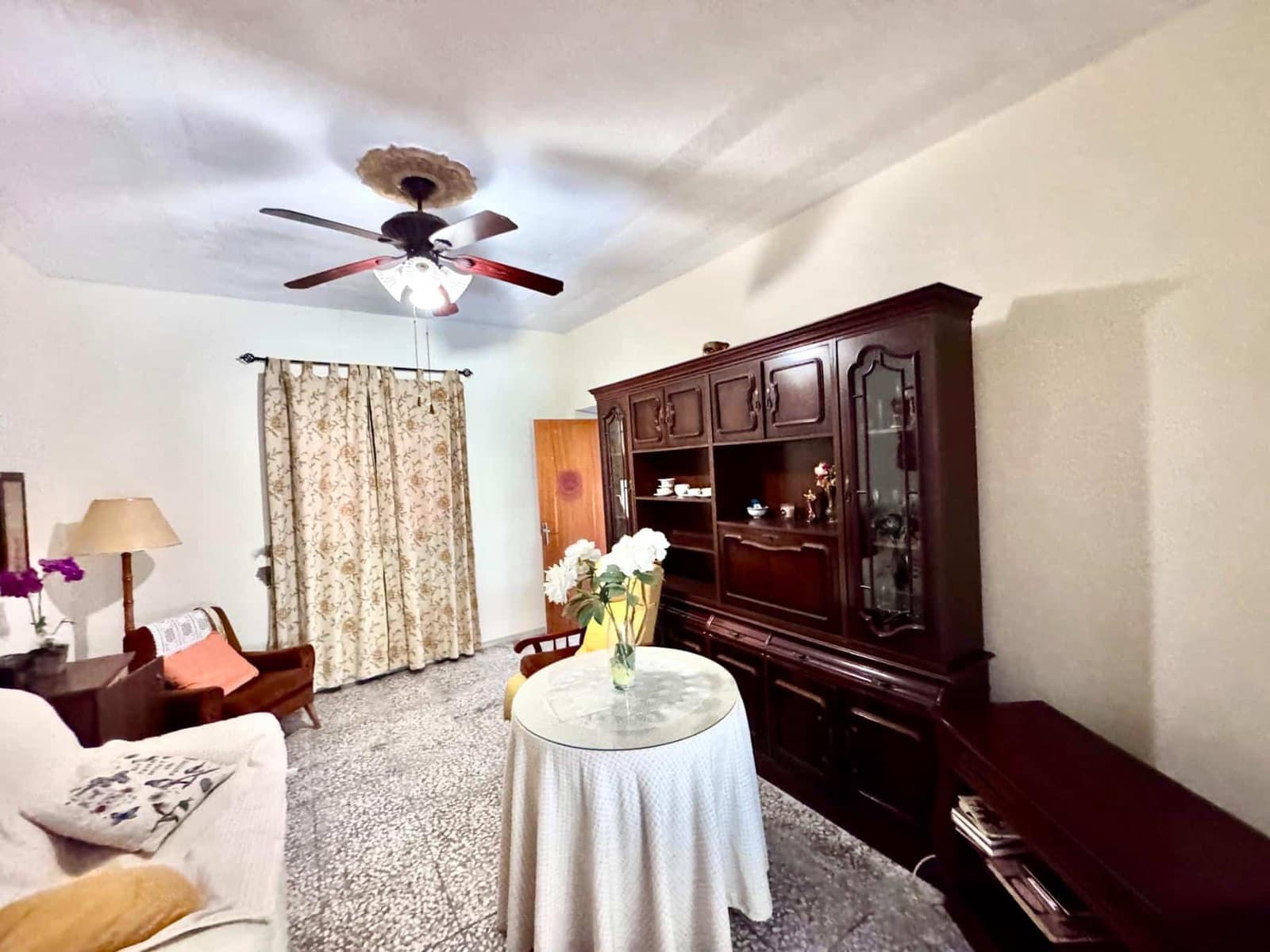4 slaapkamer Huis te koop in Adra met garage - € 145.000 (Ref: 9815916)