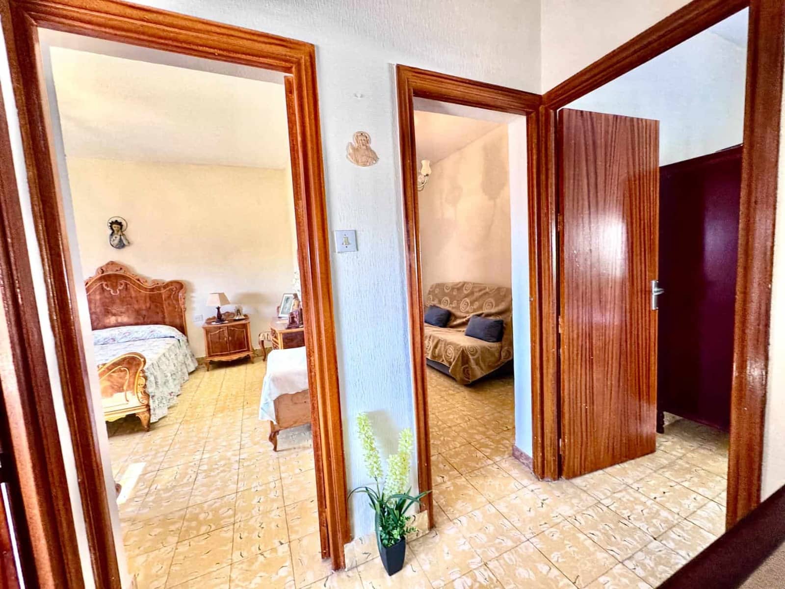 4 slaapkamer Huis te koop in Adra met garage - € 145.000 (Ref: 9815916)