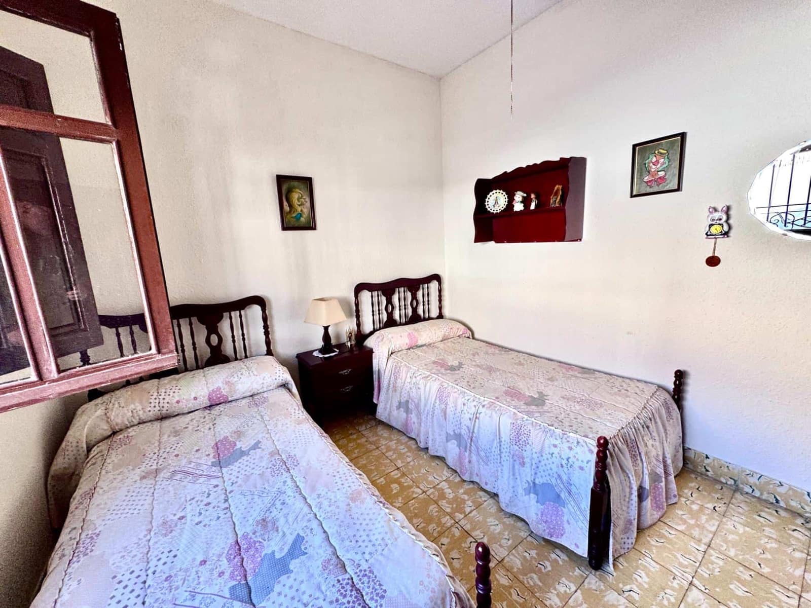 4 slaapkamer Huis te koop in Adra met garage - € 145.000 (Ref: 9815916)