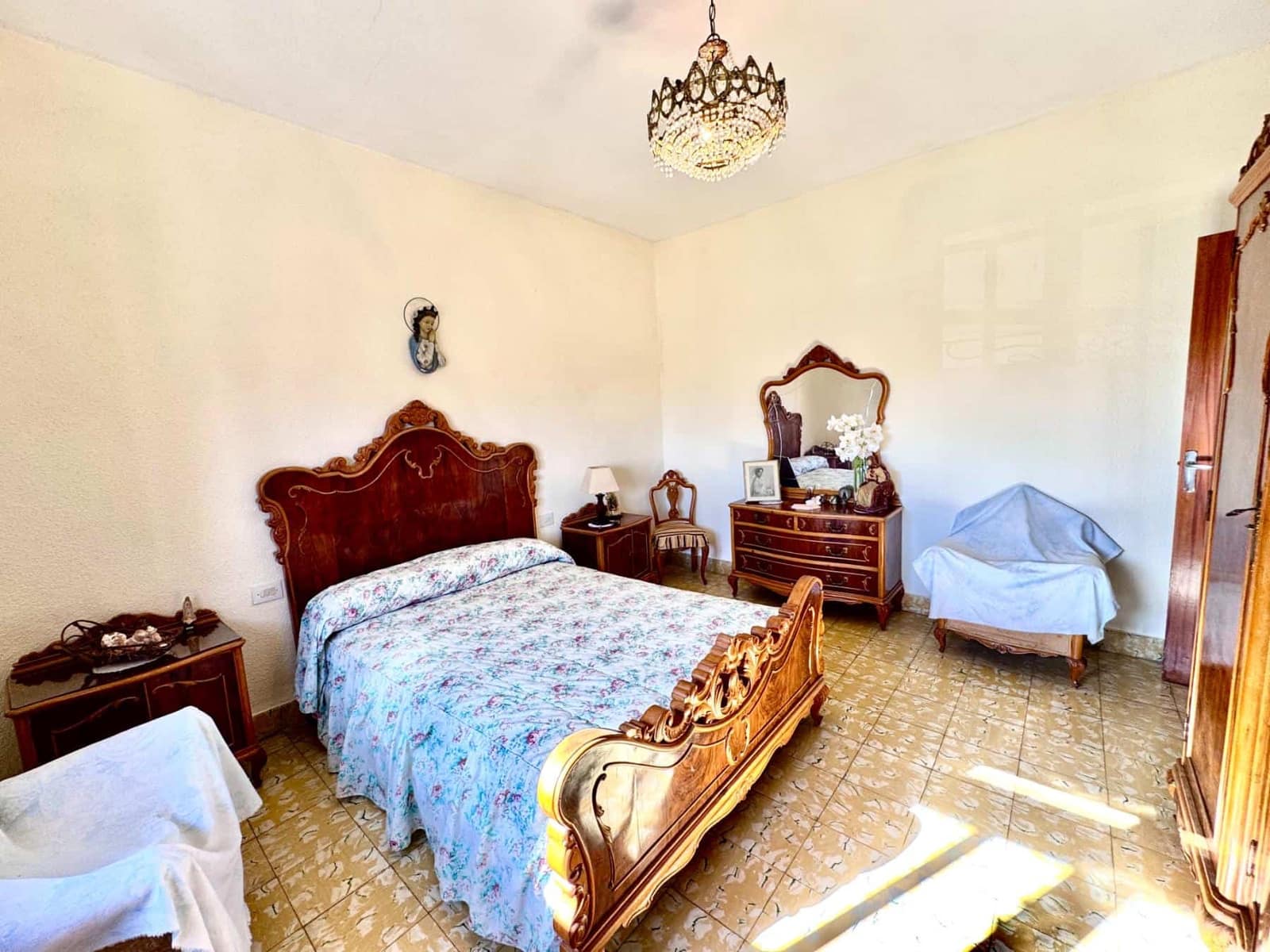 4 slaapkamer Huis te koop in Adra met garage - € 145.000 (Ref: 9815916)