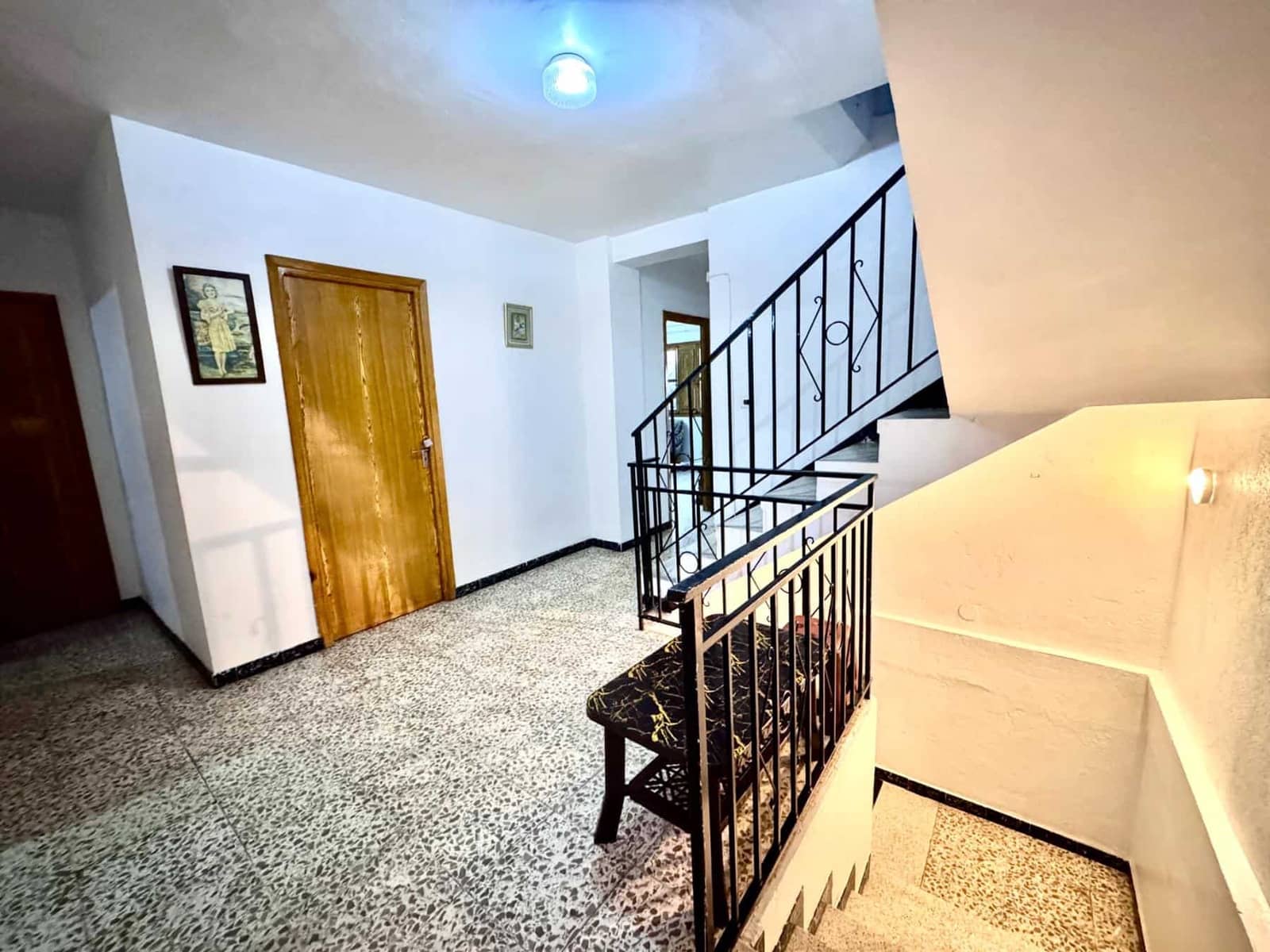 8 makuuhuone Omakotitalo myytävänä paikassa Albunol - 195 000 € (Ref: 9815917)