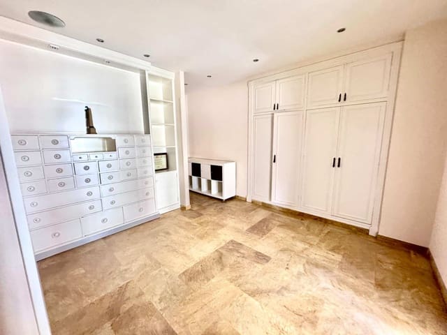 3 bedroom Apartment for sale in Berja with garage - € 155,000 (Ref: 9818286)