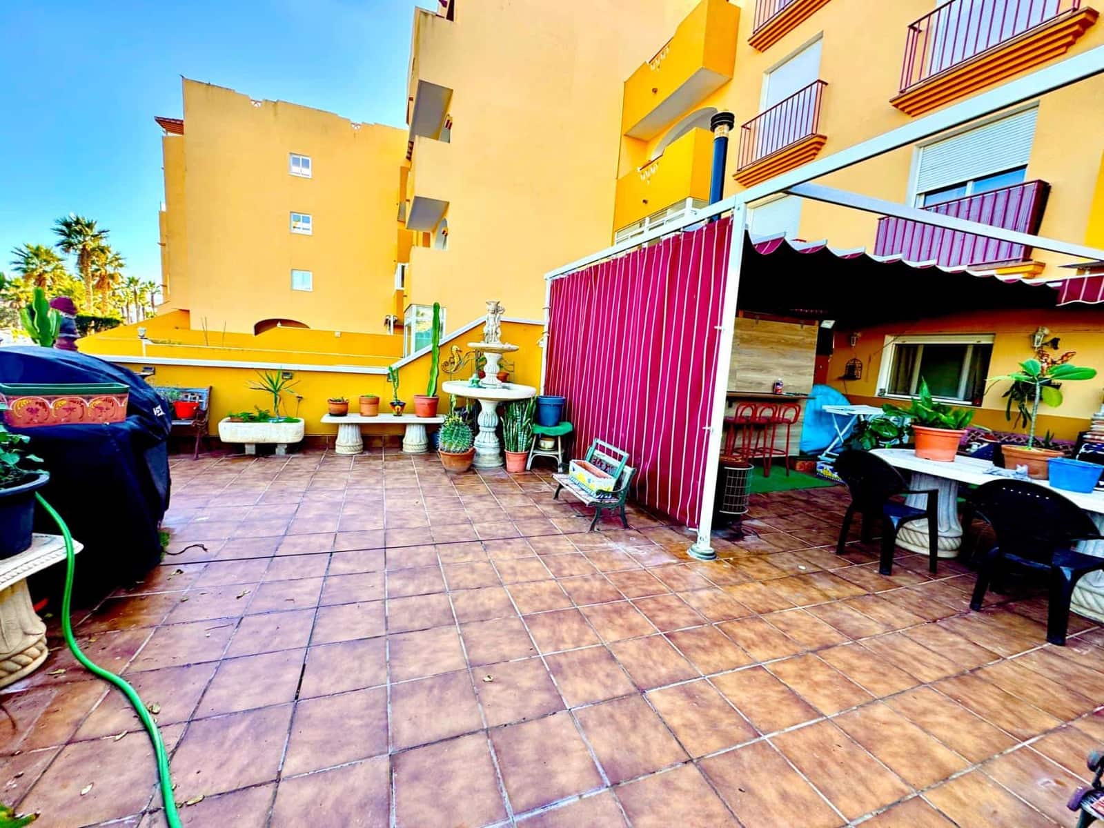 3 soverom Leilighet til salgs i Almerimar med svømmebasseng garasje - € 360 000 (Ref: 9818287)