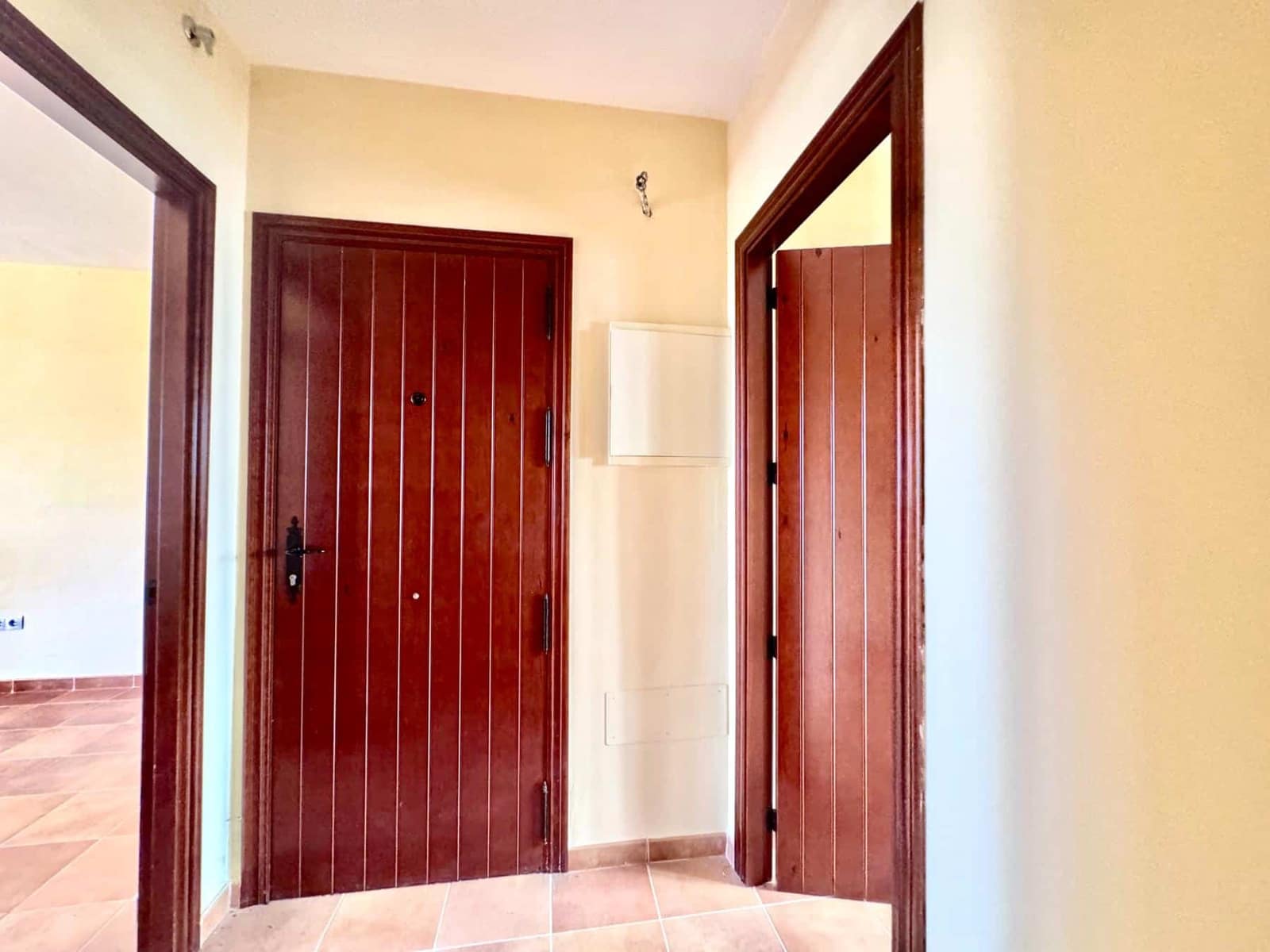 2 bedroom Apartment for sale in Alpujarra de la Sierra with garage - € 70,000 (Ref: 9818288)