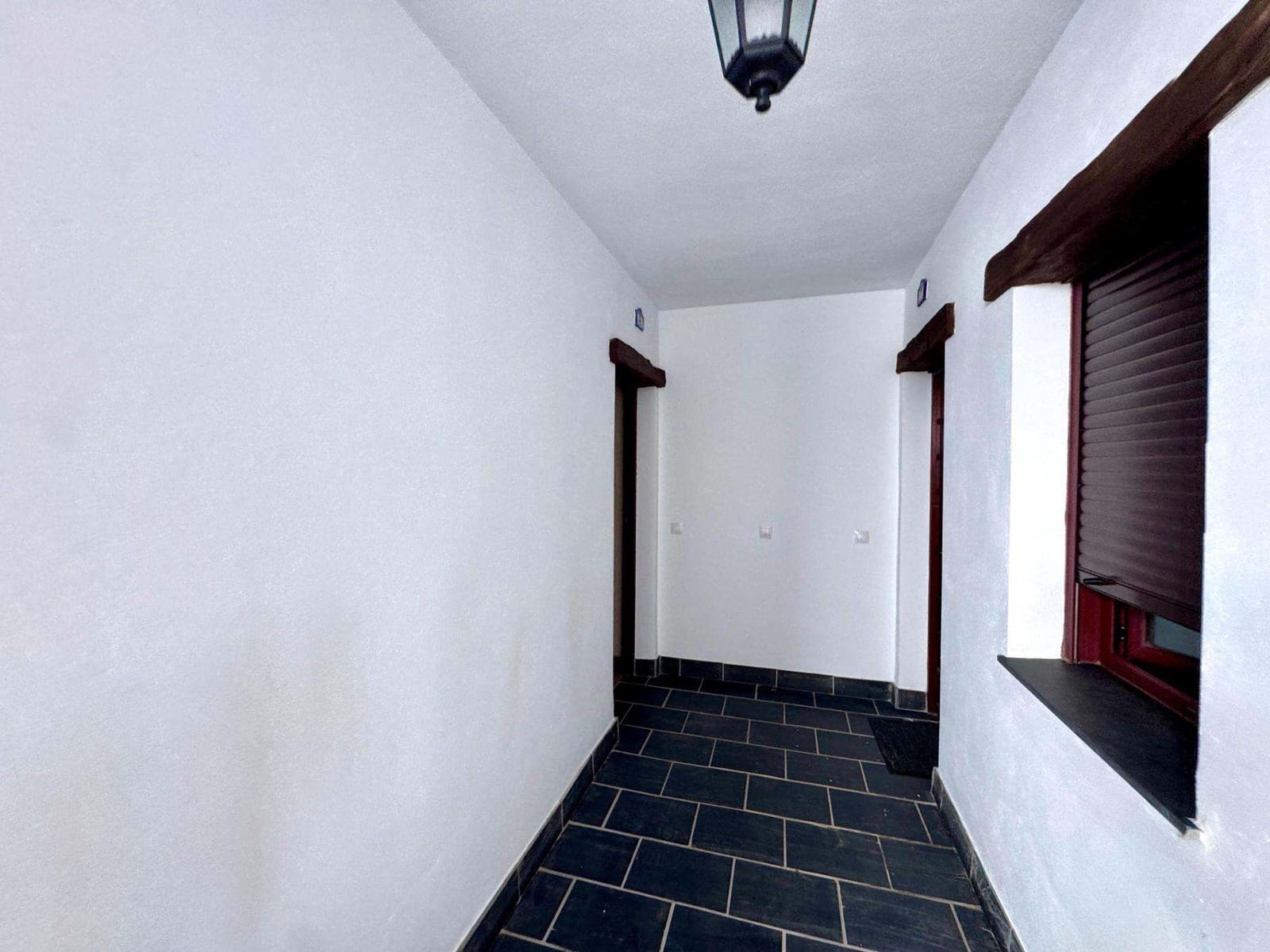 2 bedroom Apartment for sale in Alpujarra de la Sierra with garage - € 70,000 (Ref: 9818288)