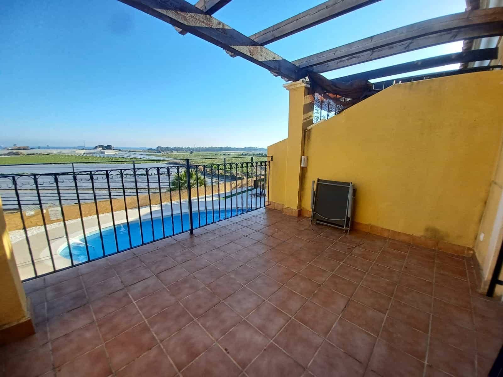 2 bedroom Penthouse for sale in Palomares with pool garage - € 143,000 (Ref: 9846133)