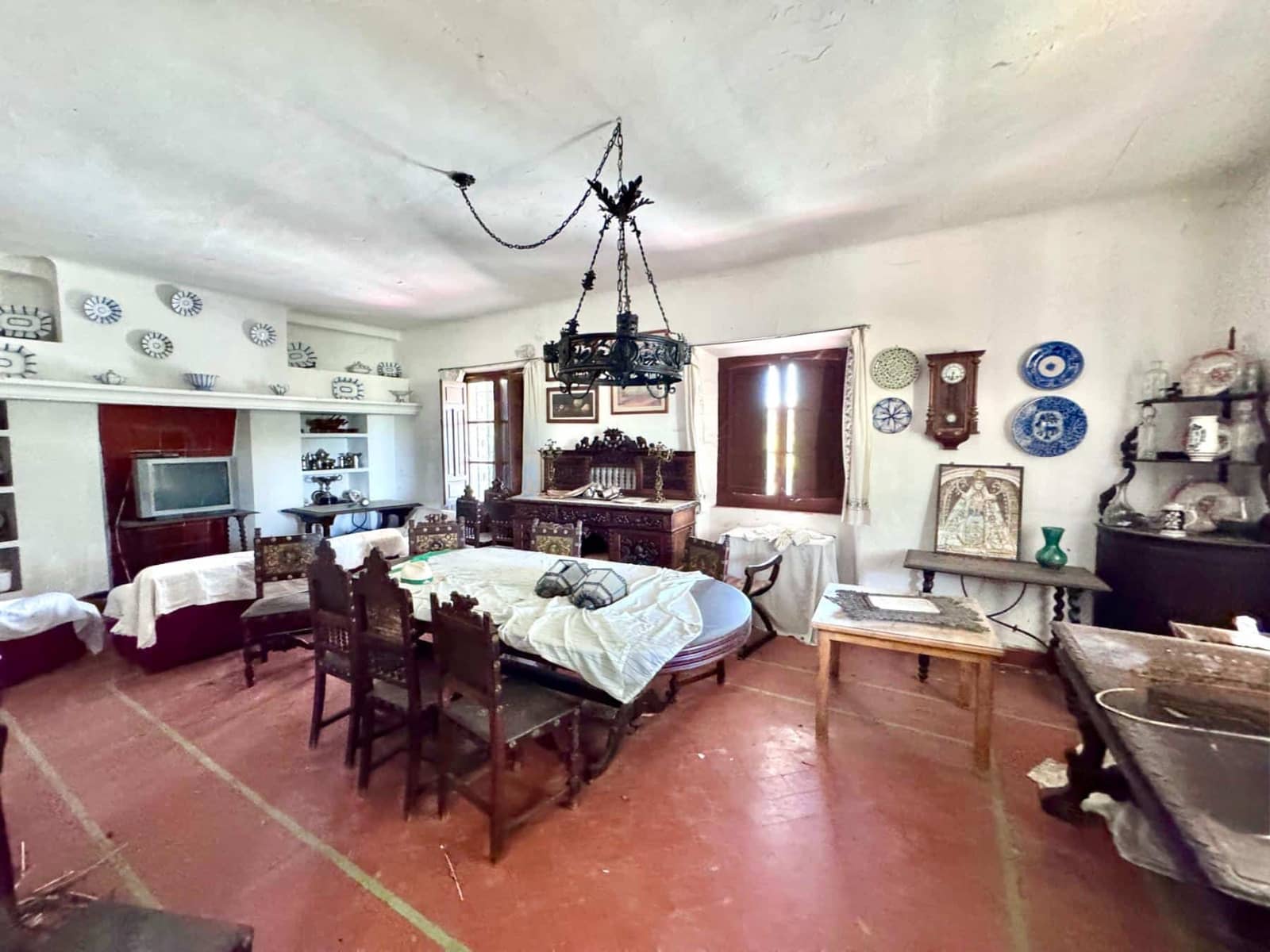 12 sovrum Finca/Hus på landet till salu i Granada stad med pool - 1 650 000 € (Ref: 9858057)