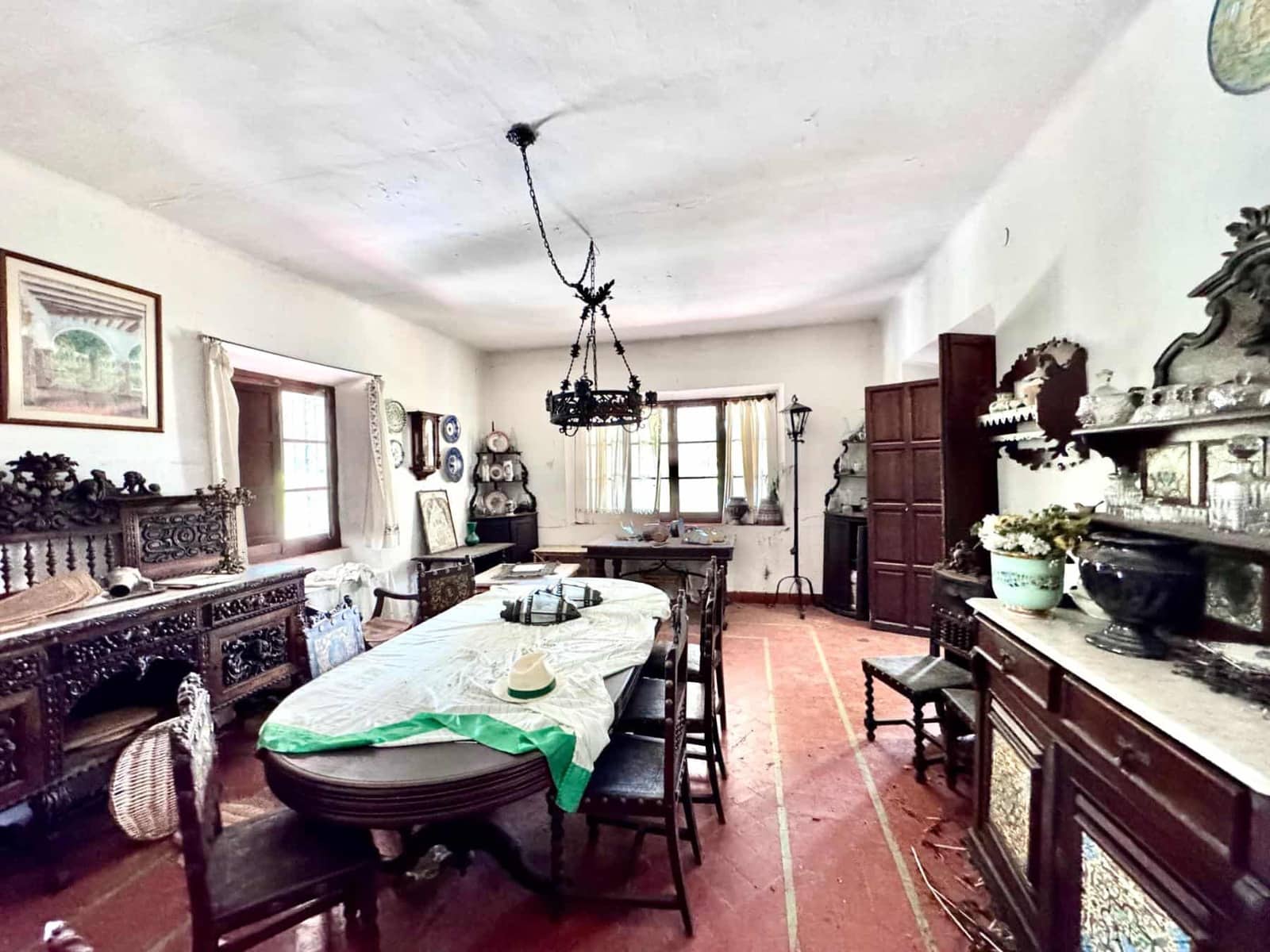 12 sovrum Finca/Hus på landet till salu i Granada stad med pool - 1 650 000 € (Ref: 9858057)