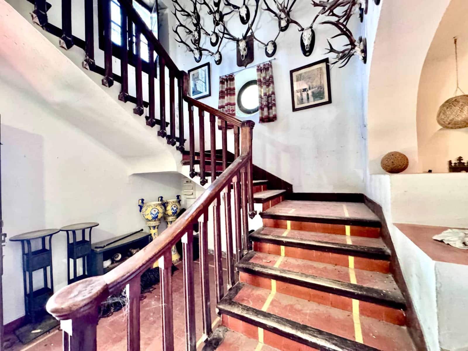 12 sovrum Finca/Hus på landet till salu i Granada stad med pool - 1 650 000 € (Ref: 9858057)