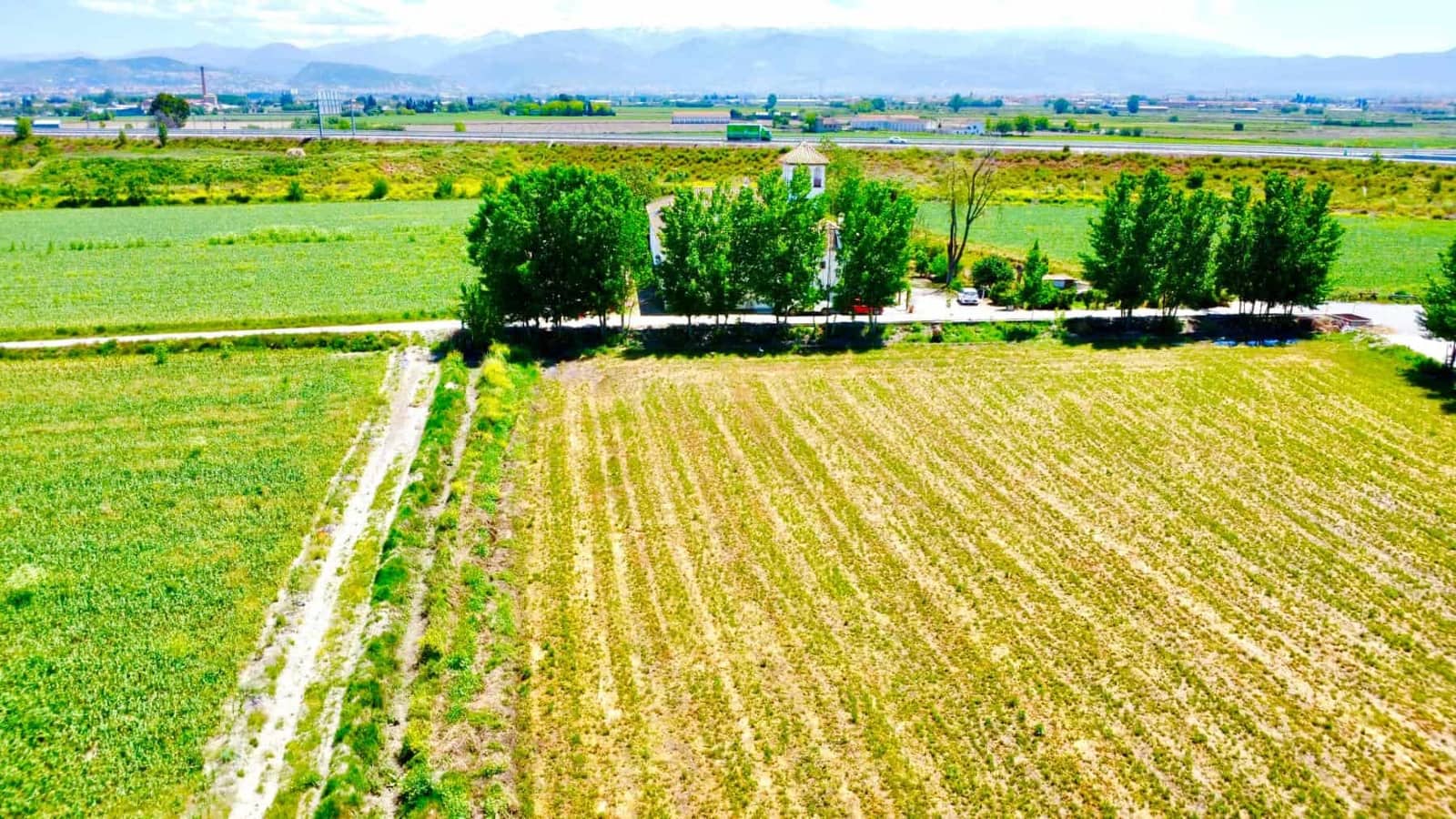 12 sovrum Finca/Hus på landet till salu i Granada stad med pool - 1 650 000 € (Ref: 9858057)