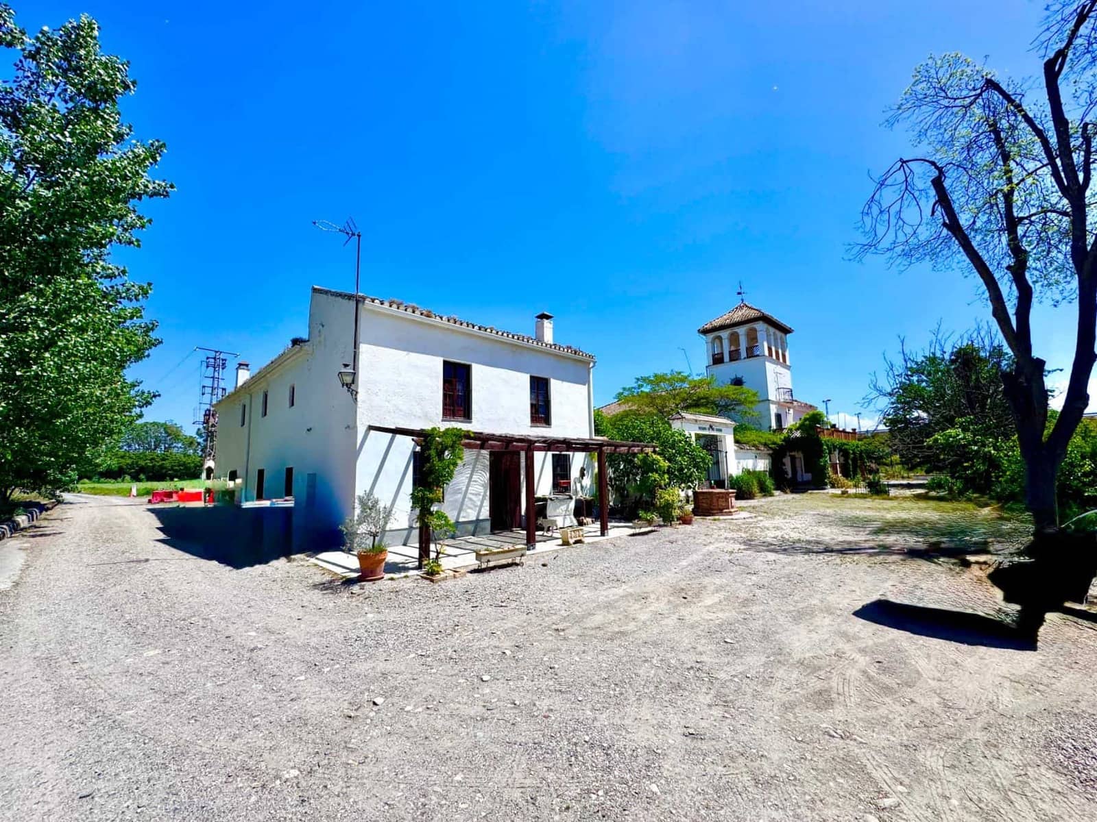 12 sovrum Finca/Hus på landet till salu i Granada stad med pool - 1 650 000 € (Ref: 9858057)