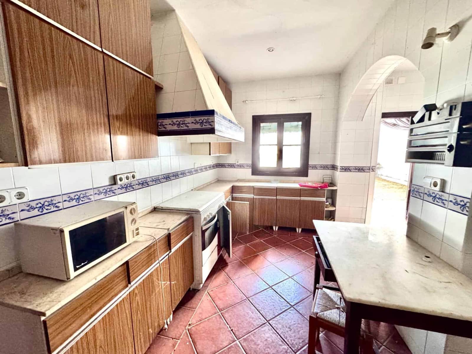 12 sovrum Finca/Hus på landet till salu i Granada stad med pool - 1 650 000 € (Ref: 9858057)