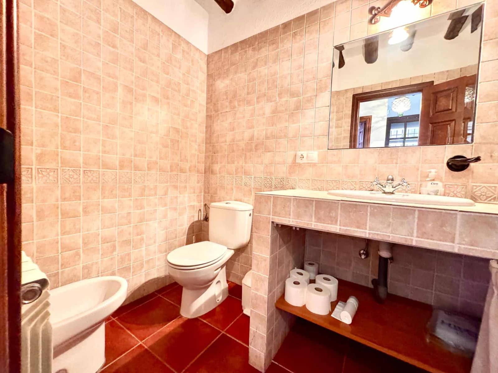 10 slaapkamer Finca/Landhuis te koop in Juviles met garage - € 359.000 (Ref: 9858058)