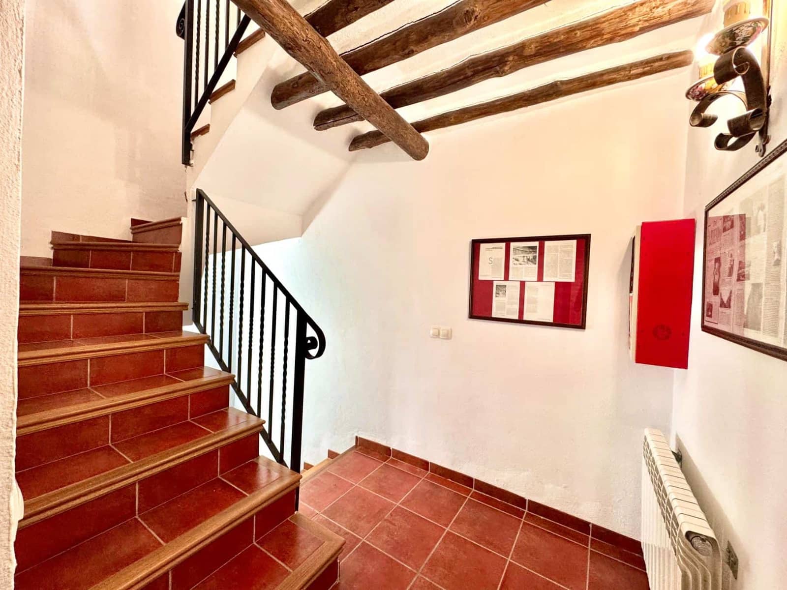 10 slaapkamer Finca/Landhuis te koop in Juviles met garage - € 359.000 (Ref: 9858058)