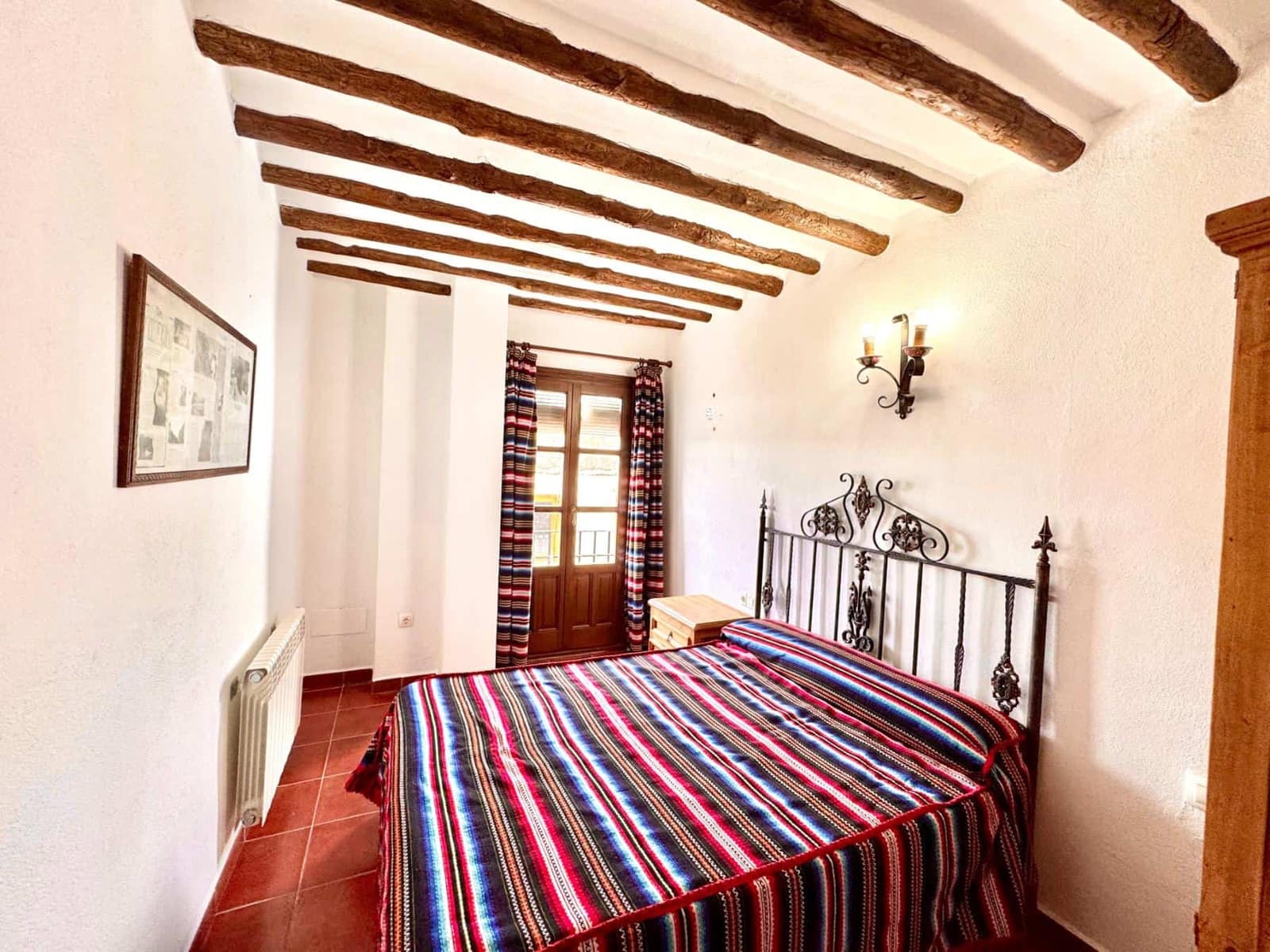 10 slaapkamer Finca/Landhuis te koop in Juviles met garage - € 359.000 (Ref: 9858058)