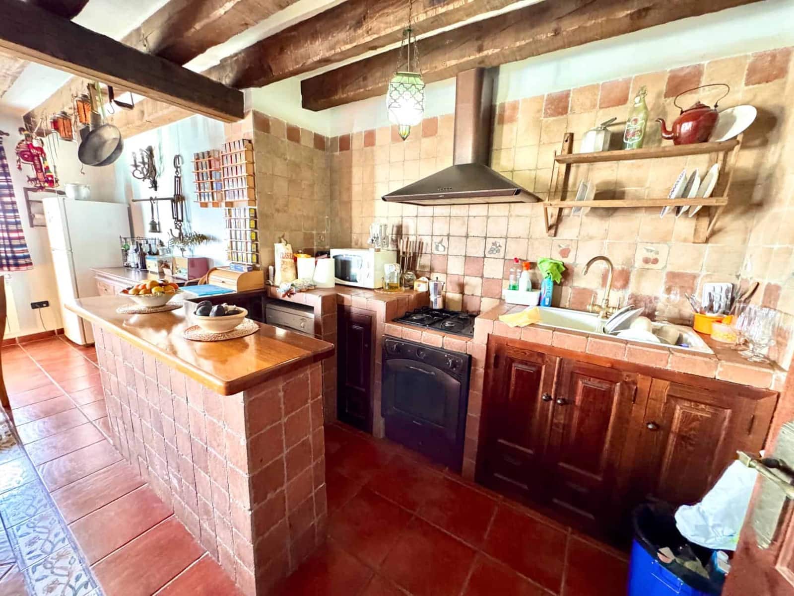 10 slaapkamer Finca/Landhuis te koop in Juviles met garage - € 359.000 (Ref: 9858058)