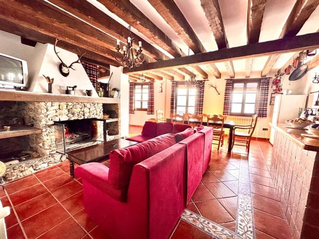 10 slaapkamer Finca/Landhuis te koop in Juviles met garage - € 359.000 (Ref: 9858058)