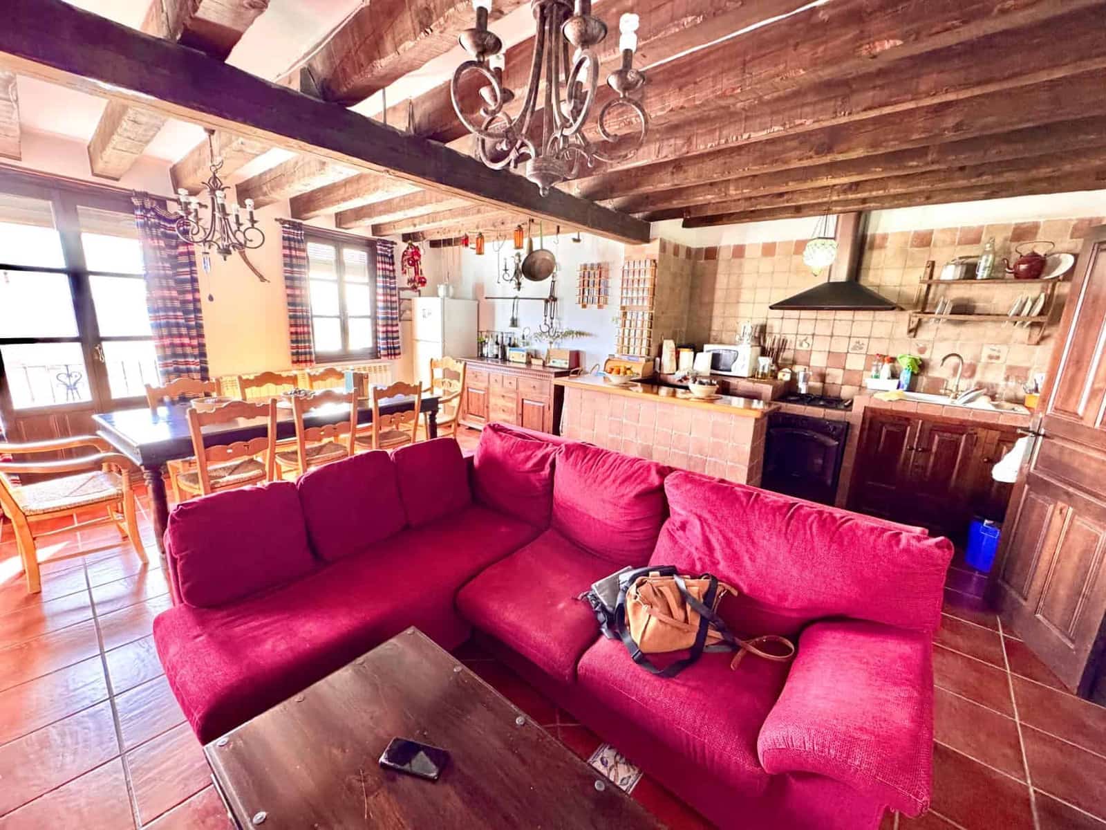 10 slaapkamer Finca/Landhuis te koop in Juviles met garage - € 359.000 (Ref: 9858058)