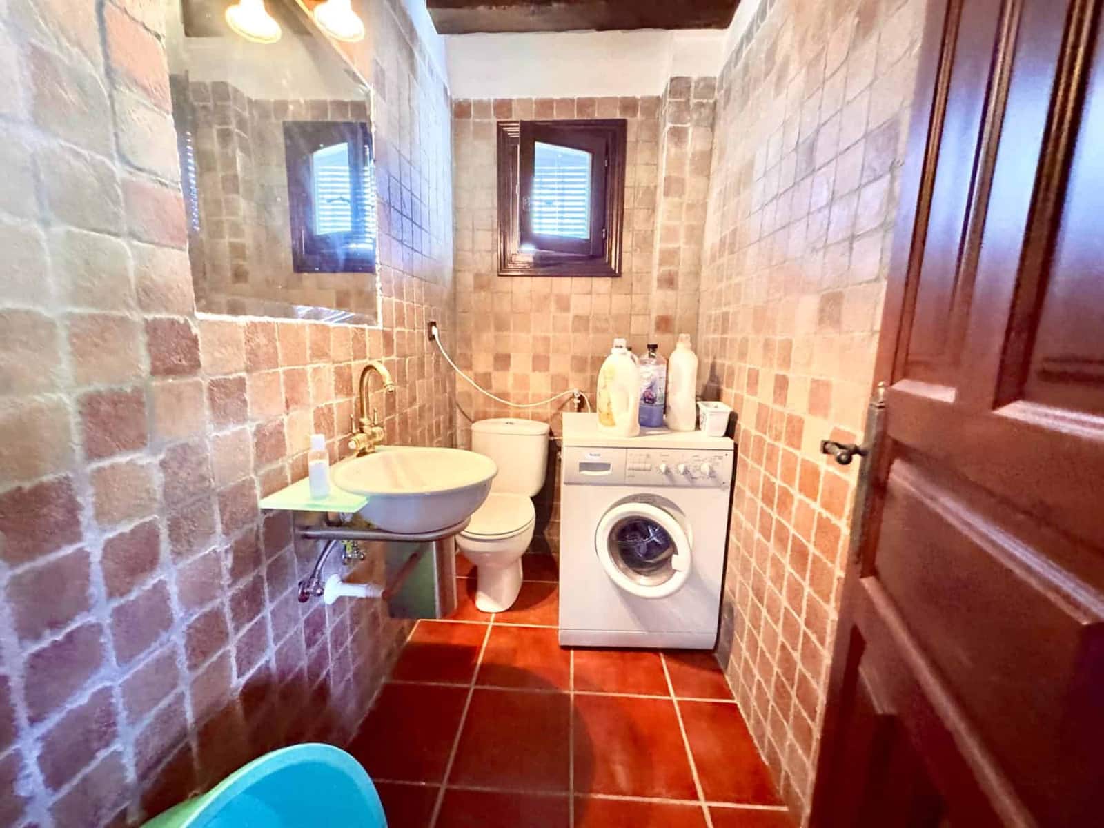 10 slaapkamer Finca/Landhuis te koop in Juviles met garage - € 359.000 (Ref: 9858058)