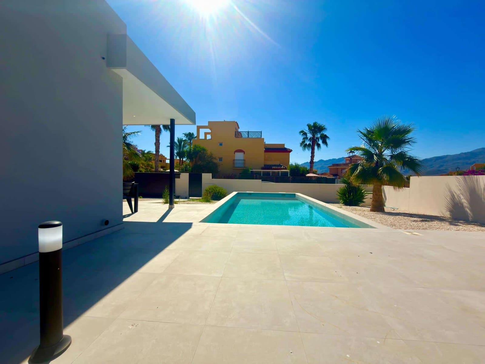 2 soverom Villa til salgs i Los Gallardos med svømmebasseng garasje - € 324 000 (Ref: 9861927)