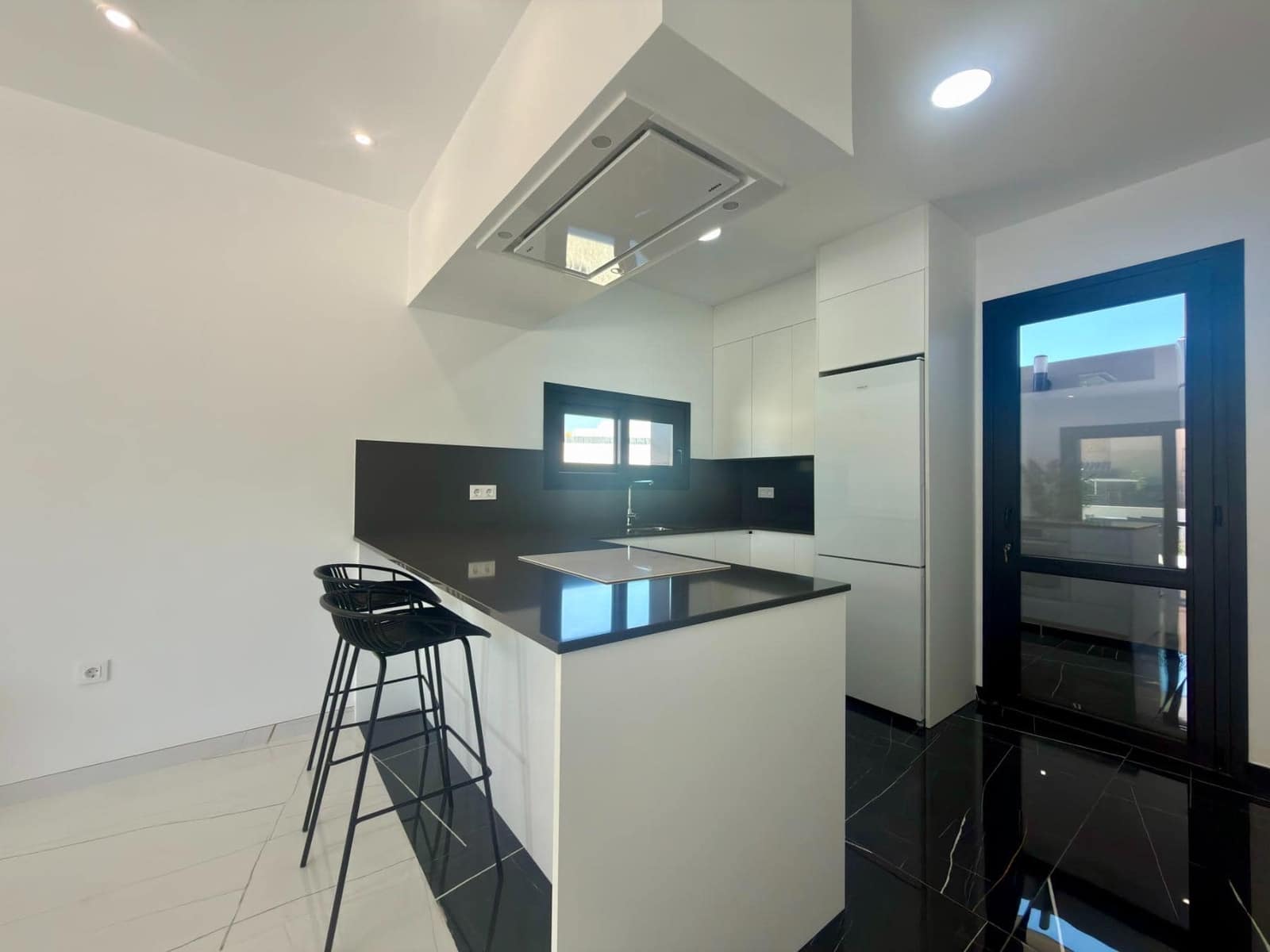 2 soverom Villa til salgs i Los Gallardos med svømmebasseng garasje - € 324 000 (Ref: 9861927)