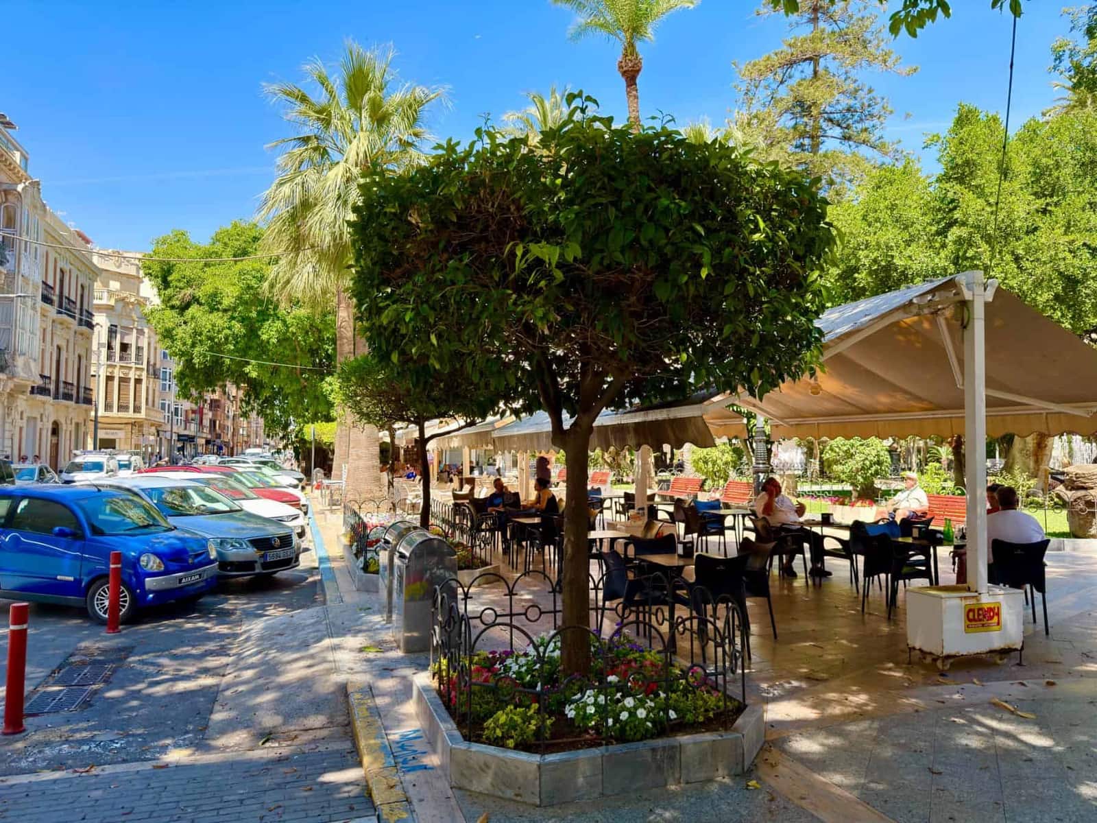 Restaurant/Bar for sale in Aguilas - € 99,950 (Ref: 9875983)