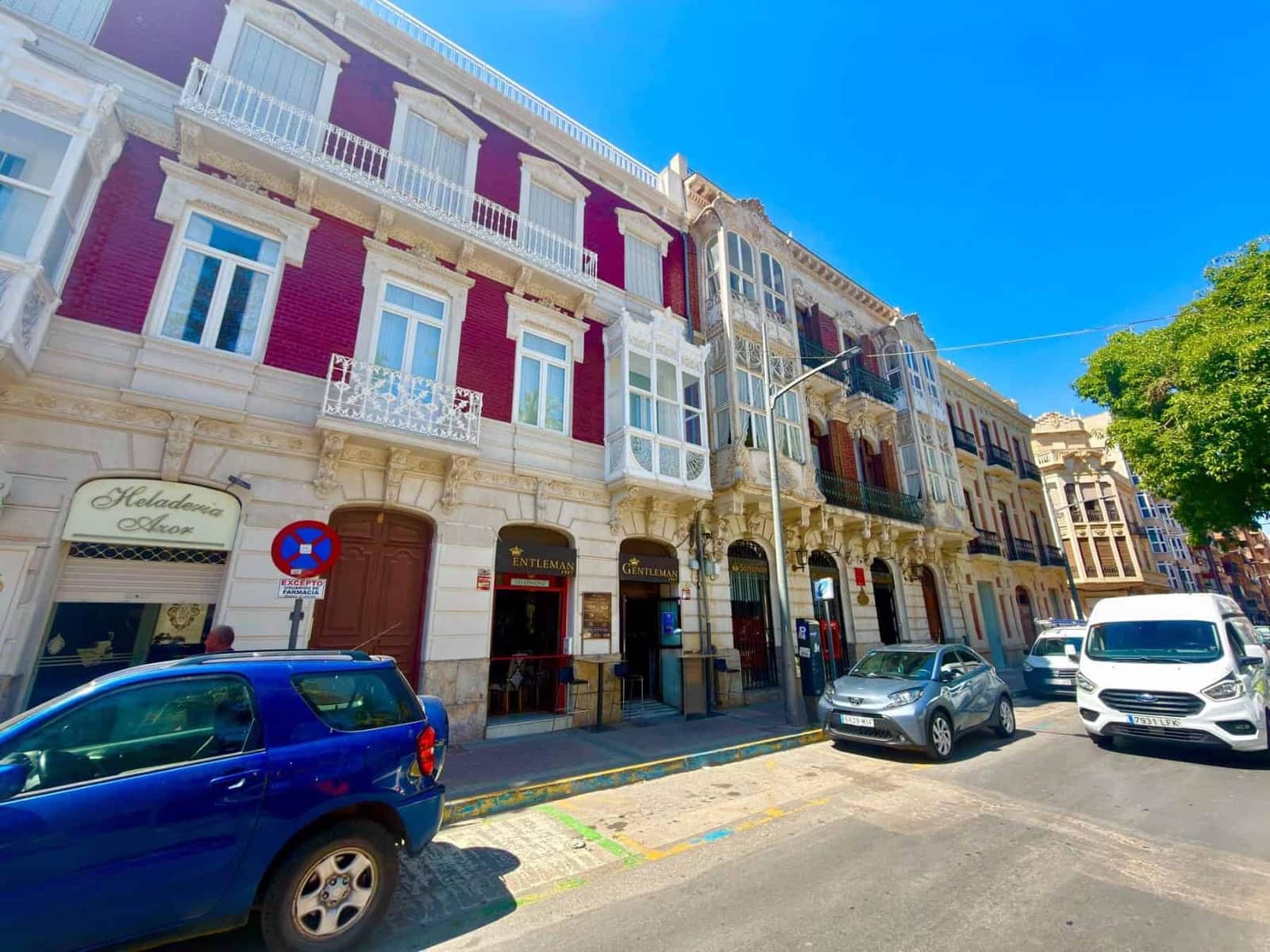 Restaurant/Bar for sale in Aguilas - € 99,950 (Ref: 9875983)