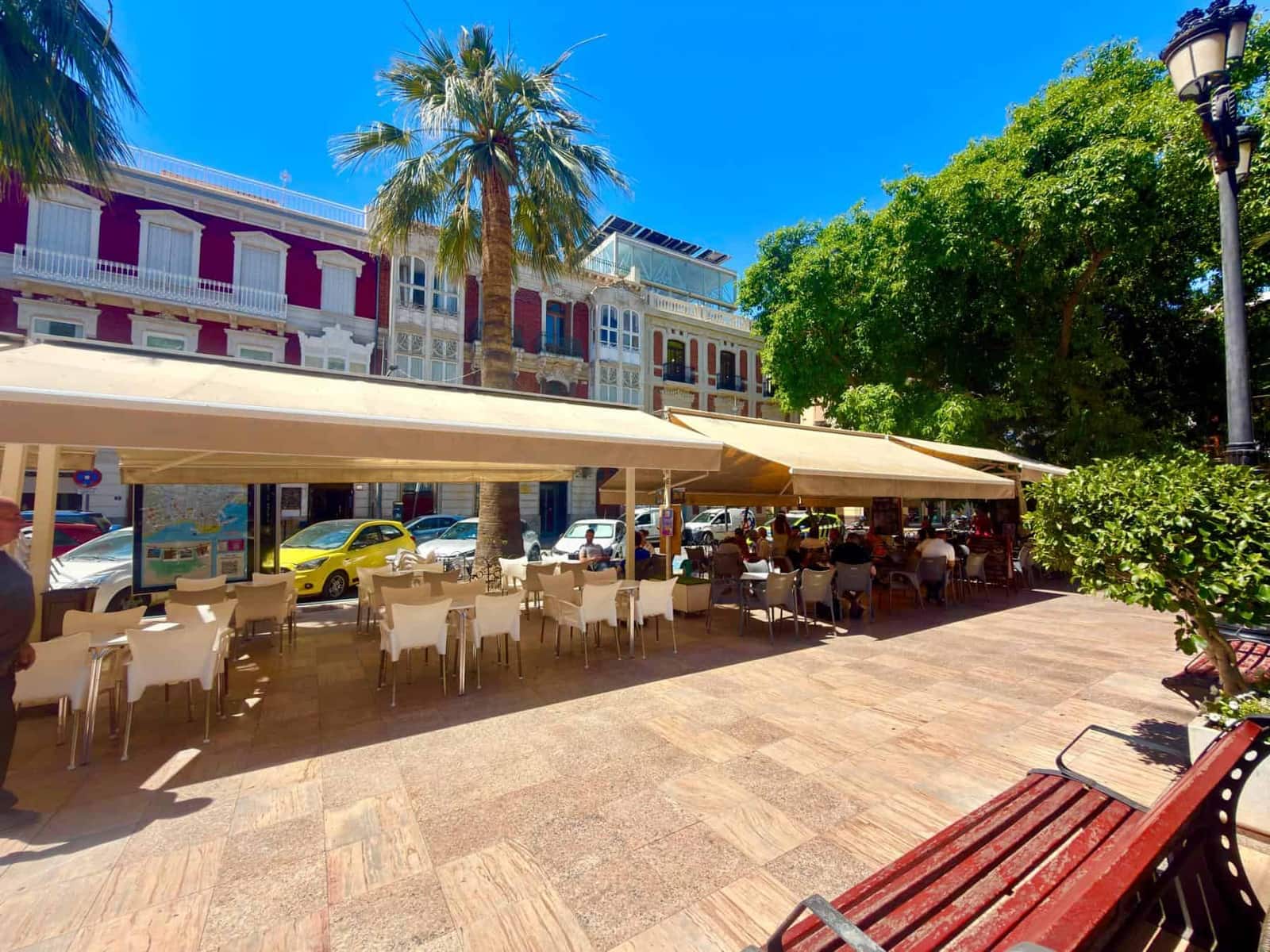 Restaurant/Bar for sale in Aguilas - € 99,950 (Ref: 9875983)