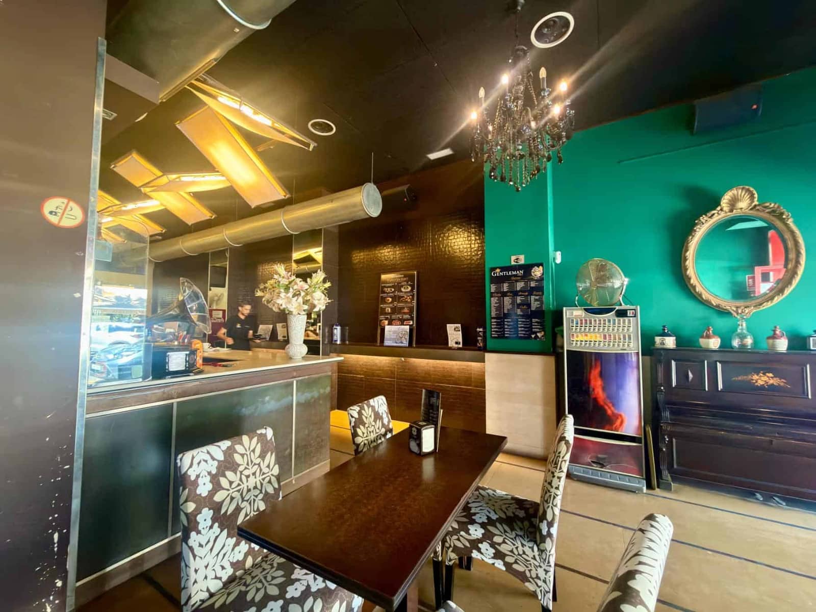 Restaurant/Bar for sale in Aguilas - € 99,950 (Ref: 9875983)
