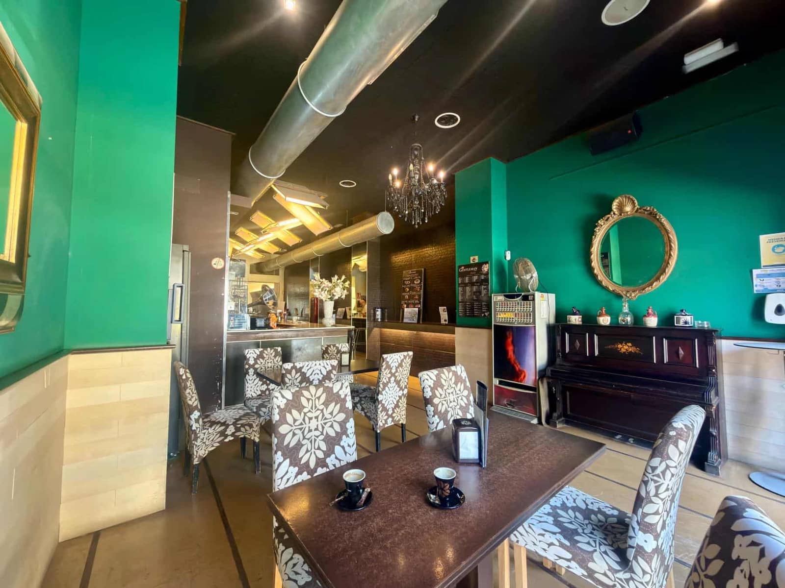 Restaurant/Bar for sale in Aguilas - € 99,950 (Ref: 9875983)