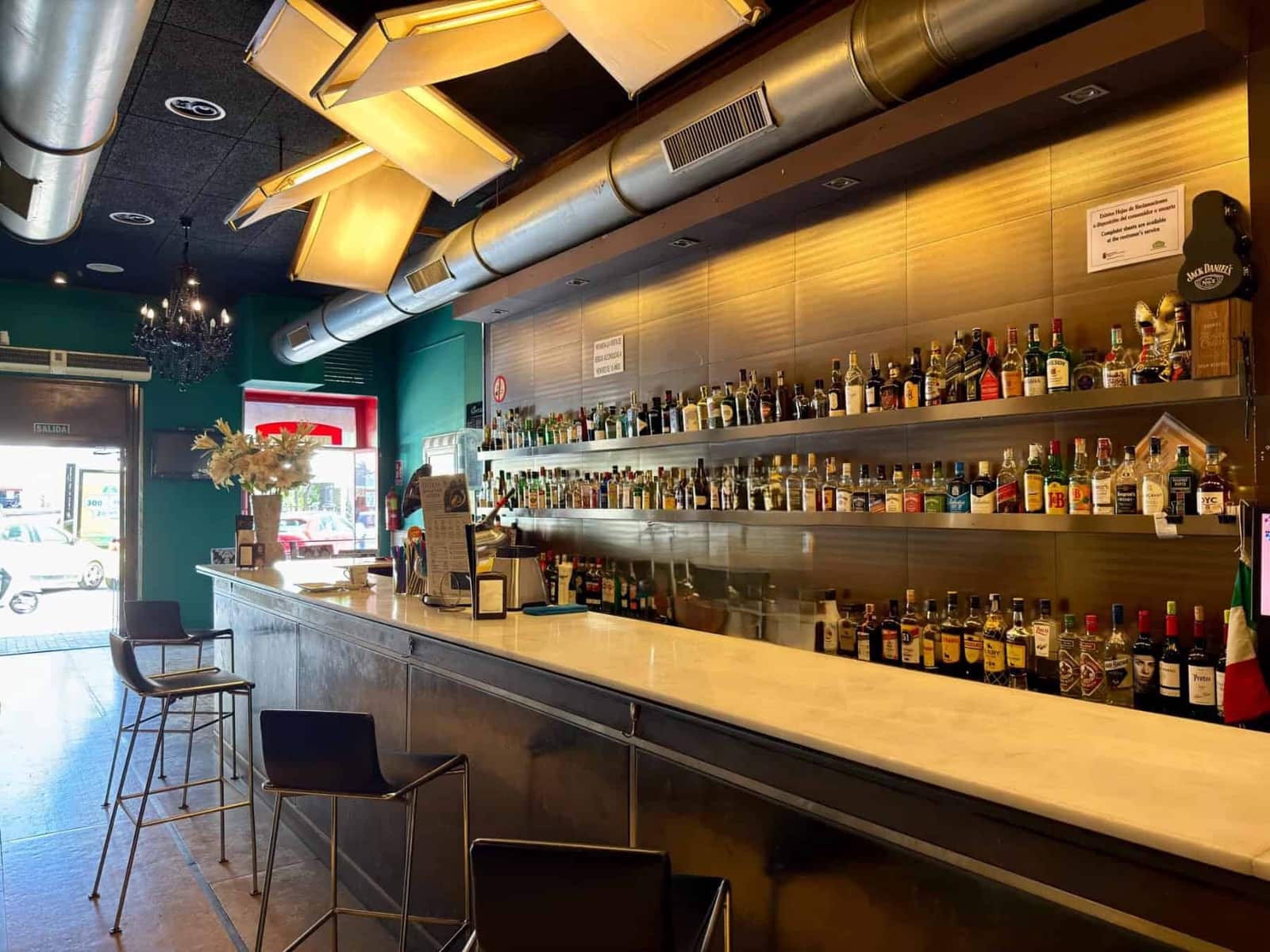 Restaurant/Bar for sale in Aguilas - € 99,950 (Ref: 9875983)