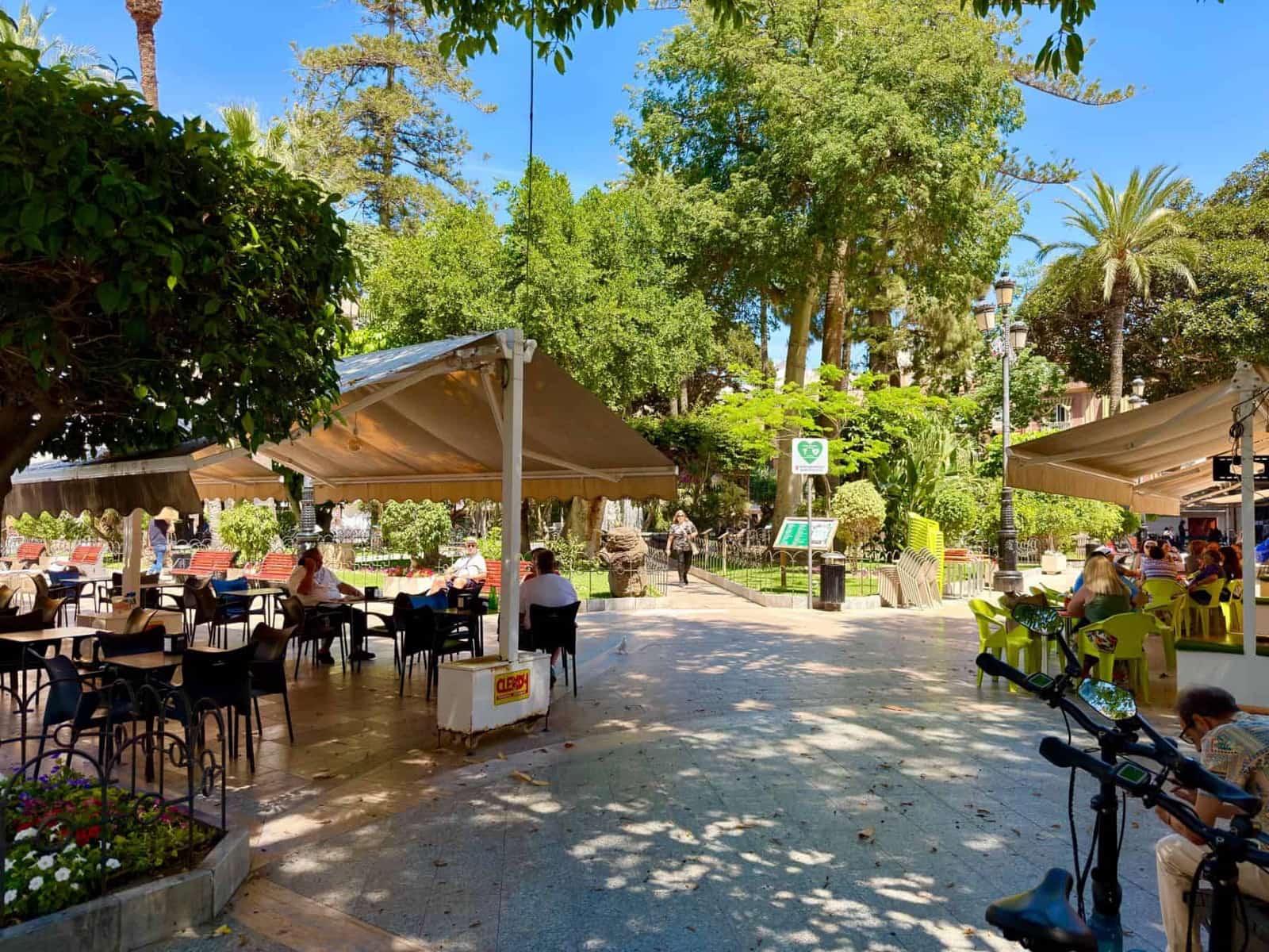 Restaurant/Bar for sale in Aguilas - € 99,950 (Ref: 9875983)