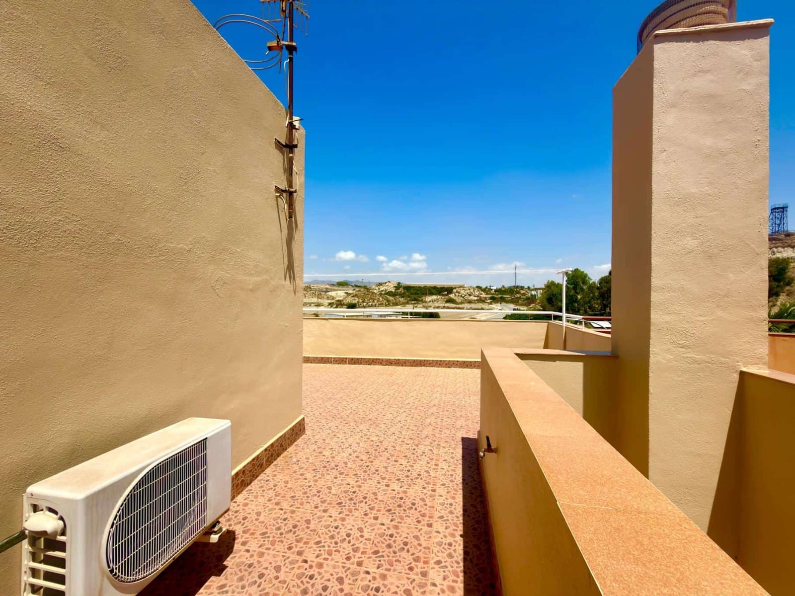 3 soverom Hus til salgs i Villaricos med garasje - € 136 500 (Ref: 9878159)