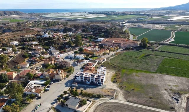 3 slaapkamer Huis te koop in Villaricos, Cuevas del Almanzora met garage - € 136.500 (Ref: 9878159)
