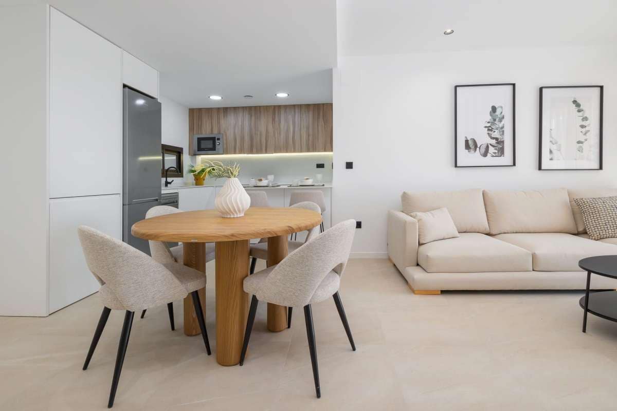 Apartamento de 3 habitaciones en Los Alcázares en venta con piscina garaje - 330.000 € (Ref: 10000986)