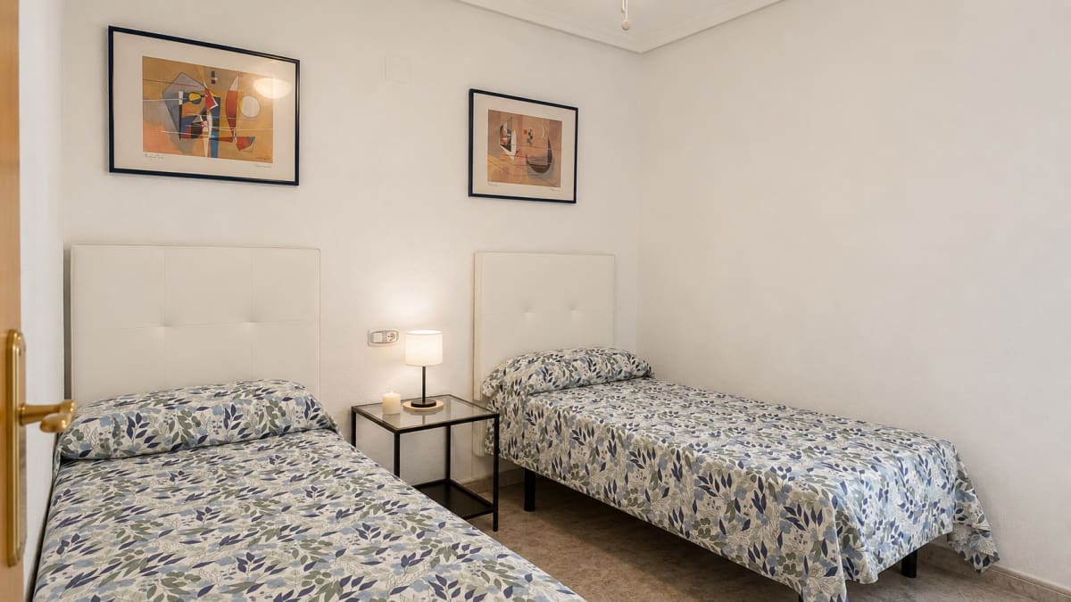 2 quarto Apartamento para venda em Guardamar del Segura - 200 000 € (Ref: 10009679)