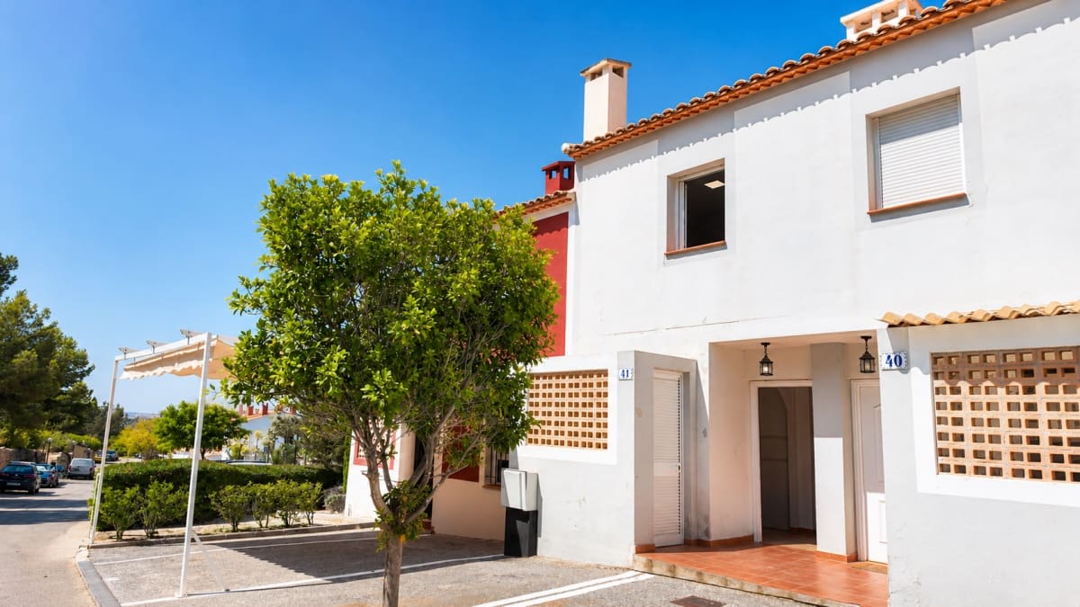2 sovrum Hus till salu i Bonalba med pool garage - 295 000 € (Ref: 10012297)