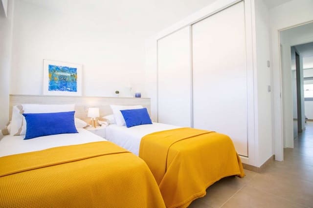 2 soverom Bungalow til salgs i Vistabella, Orihuela med svømmebasseng garasje - € 299 900 (Ref: 10088487)