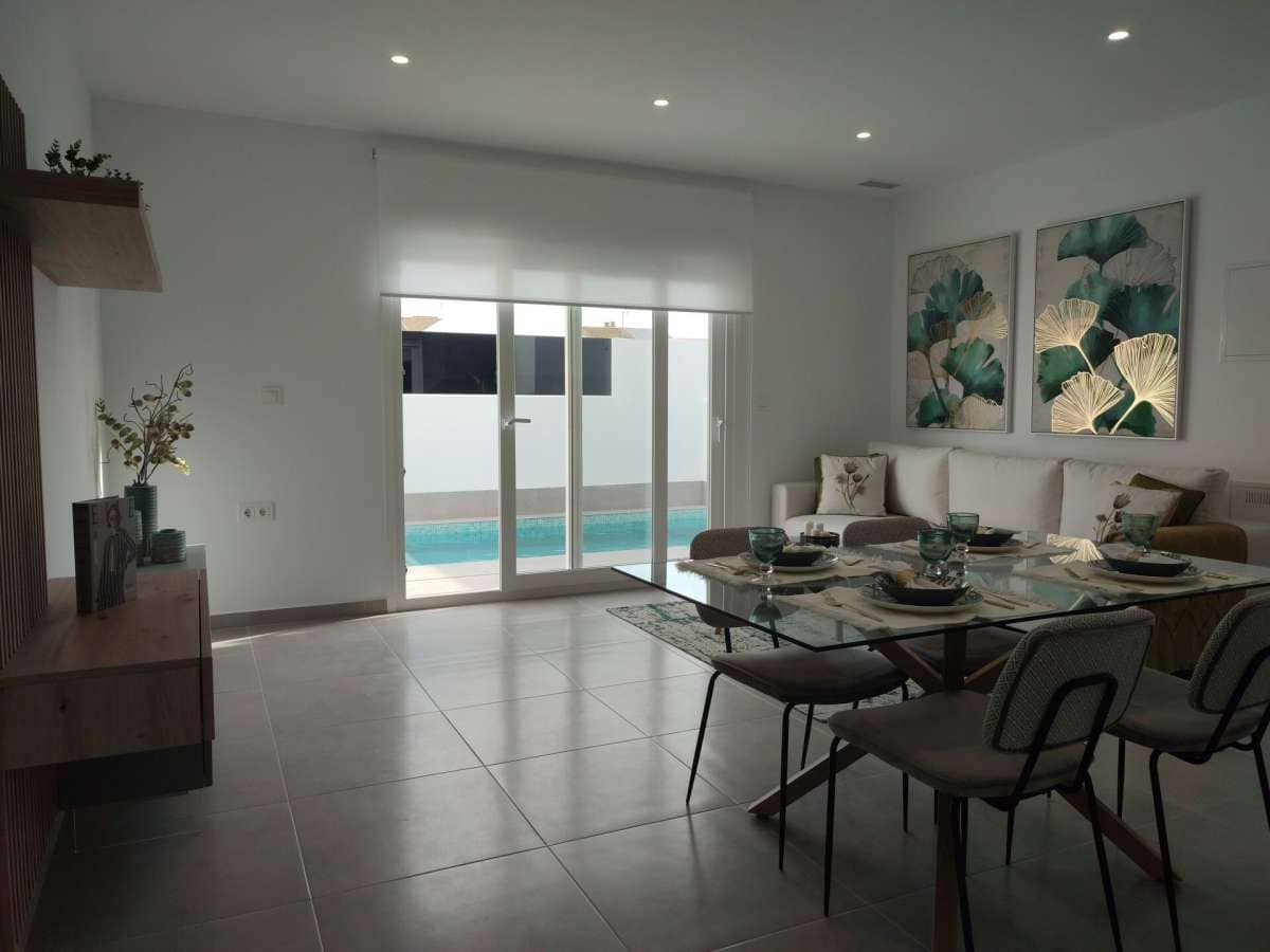 3 Zimmer Villa zu verkaufen in Balsicas mit Pool Garage - 330.000 € (Ref: 10095348)
