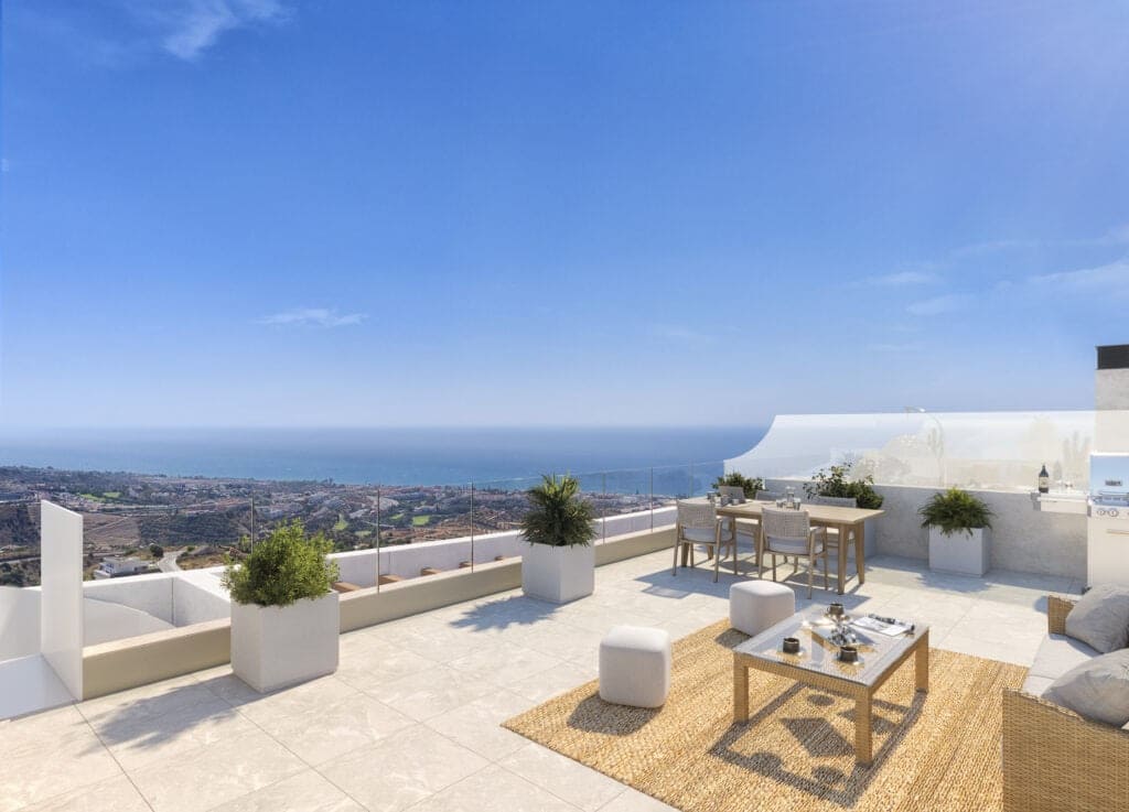 Apartamento de 2 habitaciones en Rincón de la Victoria en venta con piscina garaje - 360.000 € (Ref: 10103659)