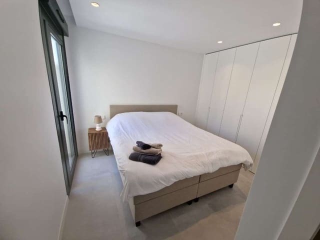 Apartamento de 2 habitaciones en Monforte del Cid en venta con piscina garaje - 410.000 € (Ref: 10103703)