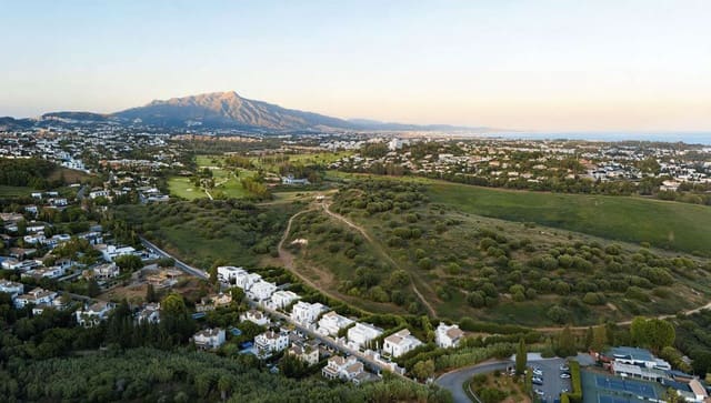 4 quarto Moradia para venda em Paraiso - Barronal, Estepona com piscina garagem - 2 440 000 € (Ref: 10103721)