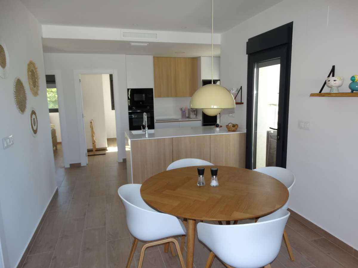 Bungalow de 3 habitaciones en Pilar de la Horadada en venta - 325.000 € (Ref: 10103872)