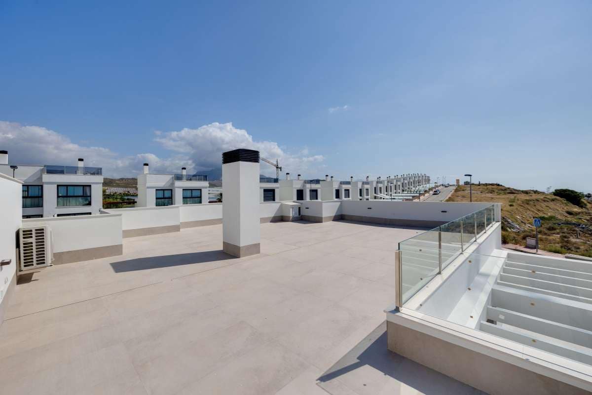 3 sypialnia Dom na sprzedaż w Muchamiel / Mutxamel z basenem garażem - 660 000 € (Ref: 10103914)