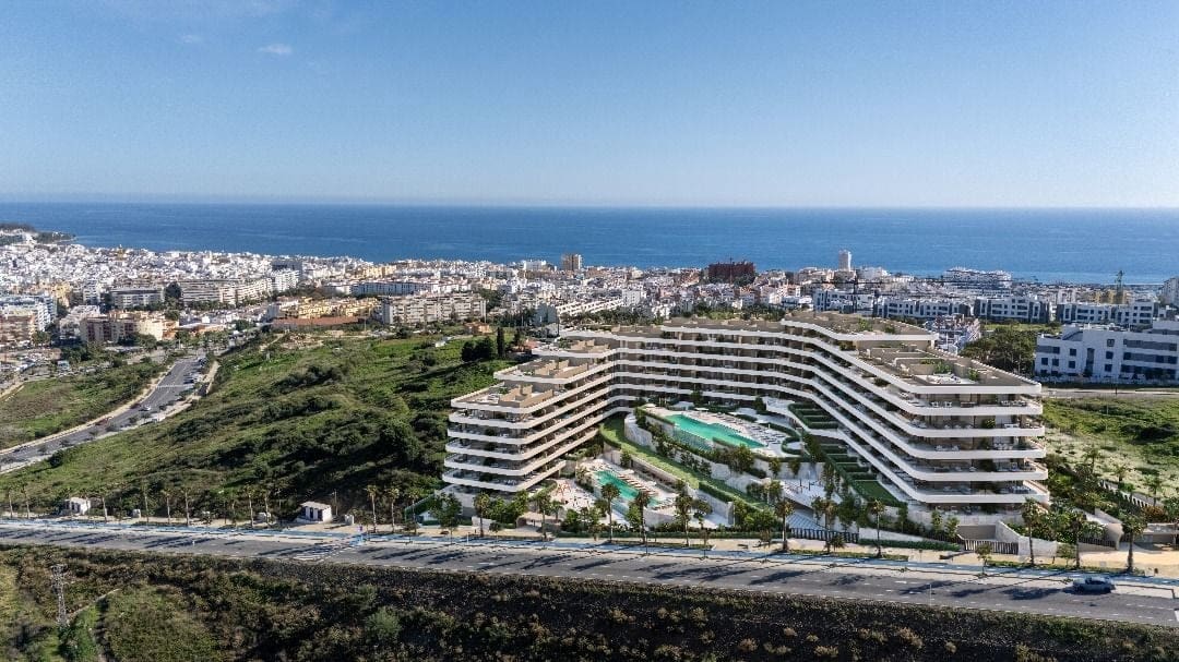 3 makuuhuone Huoneisto myytävänä paikassa Estepona mukana uima-altaan - 1 195 000 € (Ref: 10103975)