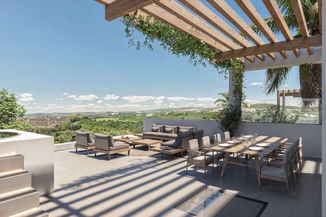 Chalet de 4 habitaciones en Buenas Noches, Estepona en venta con piscina garaje - 2.900.000 € (Ref: 10104107)
