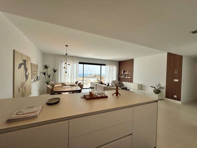 Apartamento de 2 habitaciones en Torreblanca, Fuengirola en venta con piscina garaje - 695.000 € (Ref: 10104135)