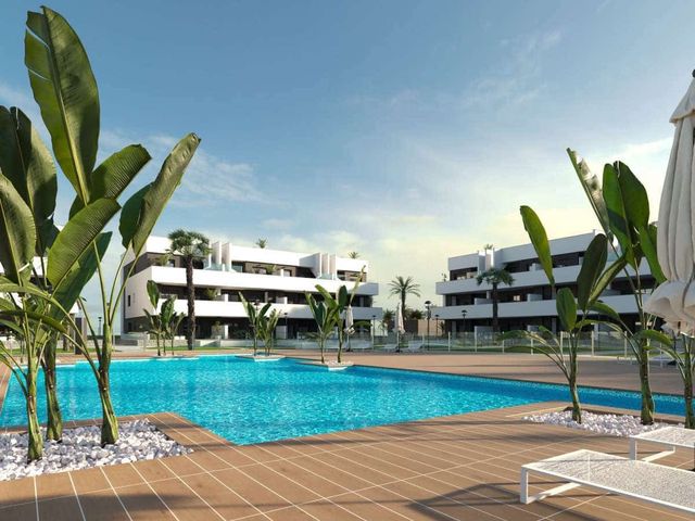 2 soveværelse Lejlighed til salg i El Raso, Guardamar del Segura med garage - € 224.000 (Ref: 10104154)