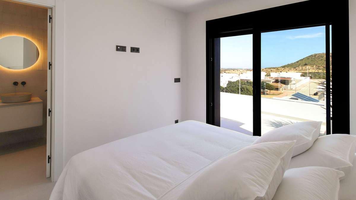 Chalet de 5 habitaciones en Ciudad Quesada en venta con piscina garaje - 819.500 € (Ref: 10104239)